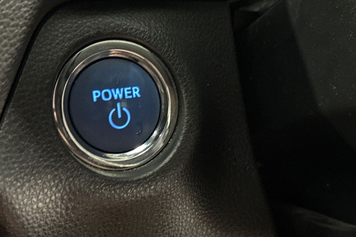 2020 Toyota RAV4 Cruiser AXAH54R