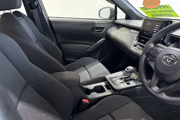 2025 Toyota COROLLA CROSS GX 2WD HYBRID MXGH10R