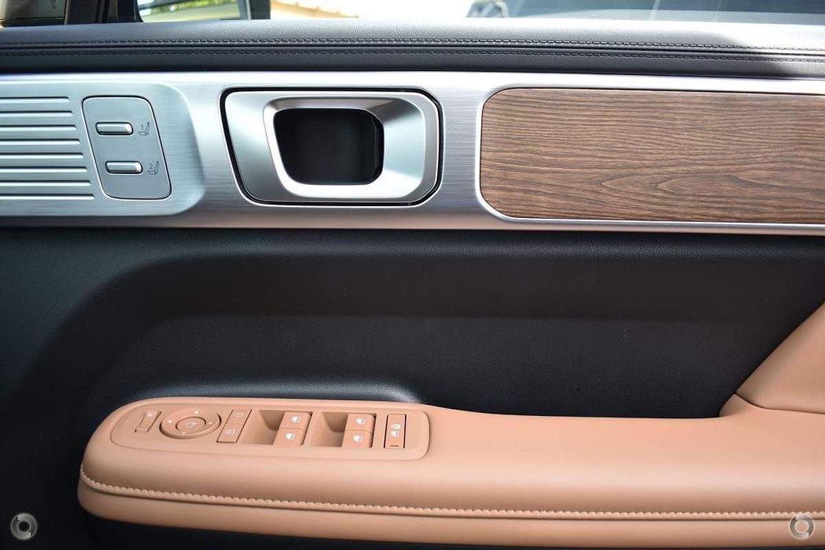 2025 Hyundai Santa Fe Hybrid Calligraphy MX5.V2