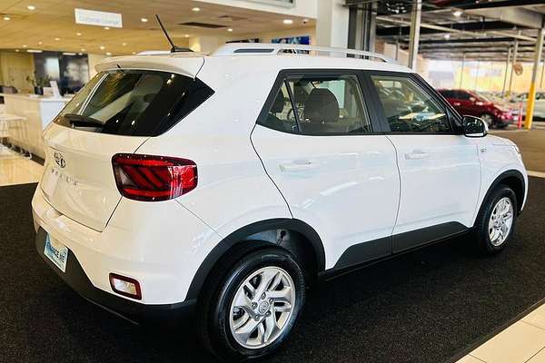 2024 Hyundai Venue QX.V5