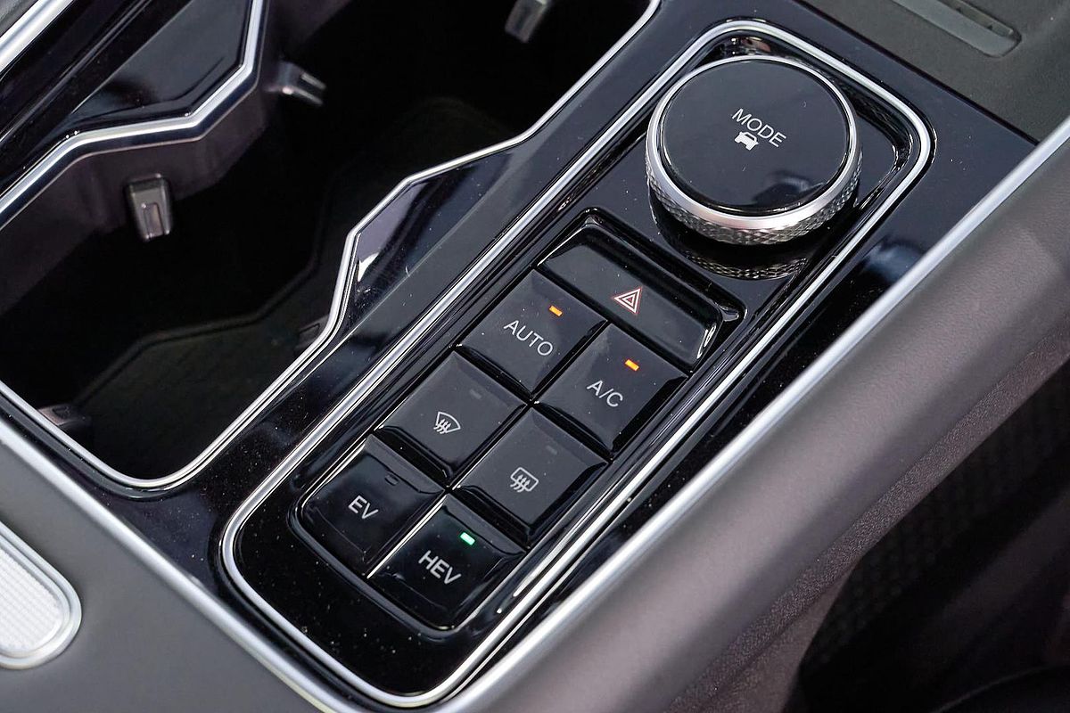 2025 Chery Tiggo 9 Super Hybrid Ultimate