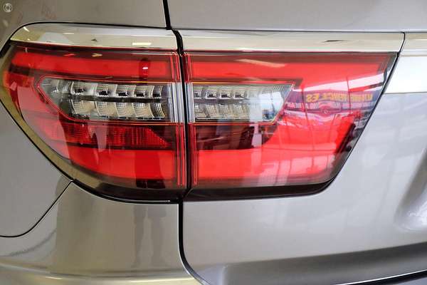 2025 Nissan Patrol Ti Y62