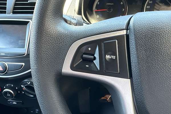 2015 Hyundai Accent Active RB2