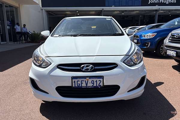 2015 Hyundai Accent Active RB2