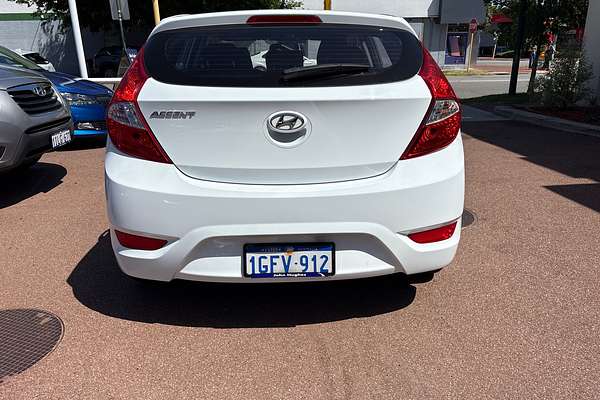 2015 Hyundai Accent Active RB2