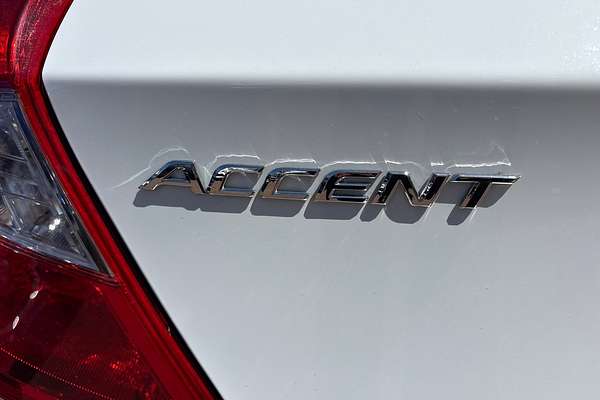 2015 Hyundai Accent Active RB2