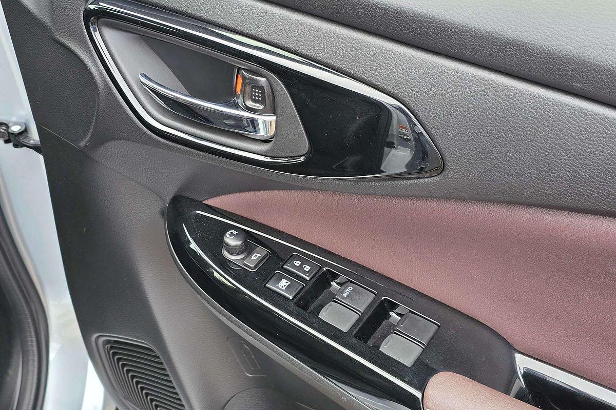 2025 Suzuki Fronx Hybrid GLX KW