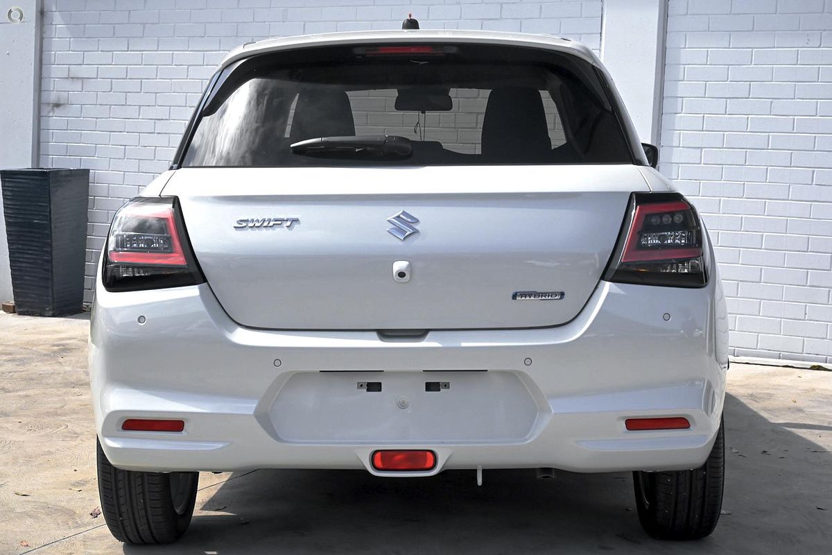 2025 Suzuki Swift Hybrid GLX UZ