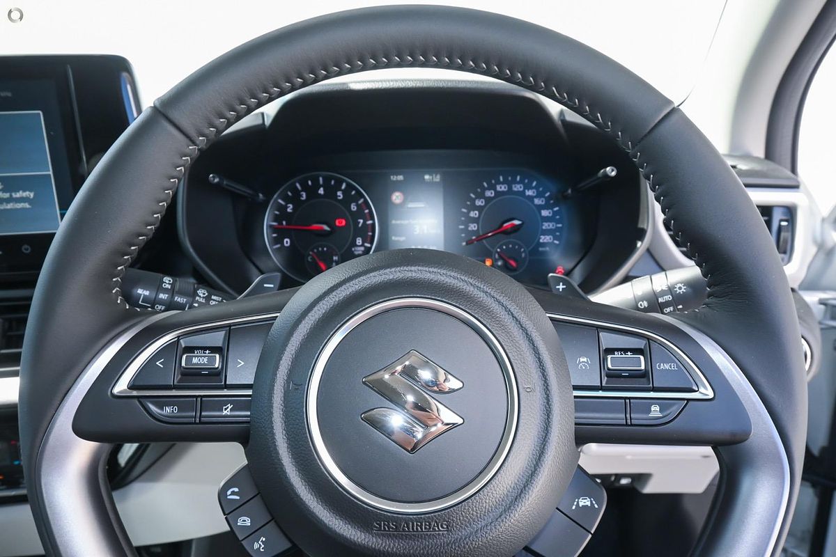 2025 Suzuki Swift Hybrid GLX UZ