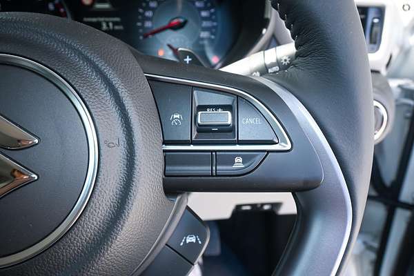 2025 Suzuki Swift Hybrid GLX UZ