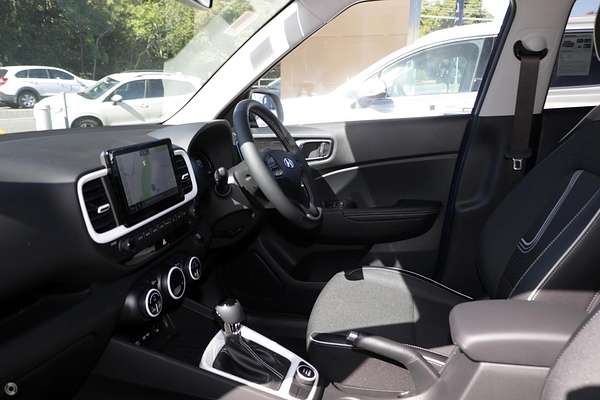 2025 Hyundai Venue Elite QX.V5
