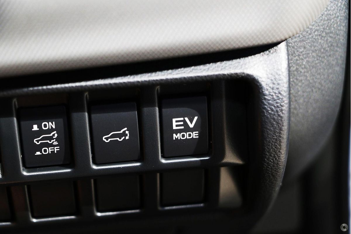 2025 Subaru Forester Hybrid Sport S6