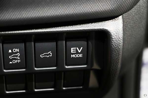 2025 Subaru Forester Hybrid Touring S6