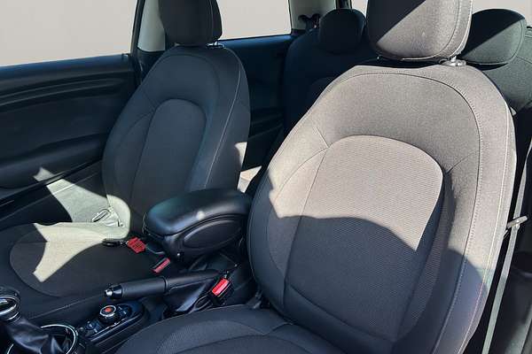 2016 MINI Hatch 1.5P COOPER 6 Speed Automatic