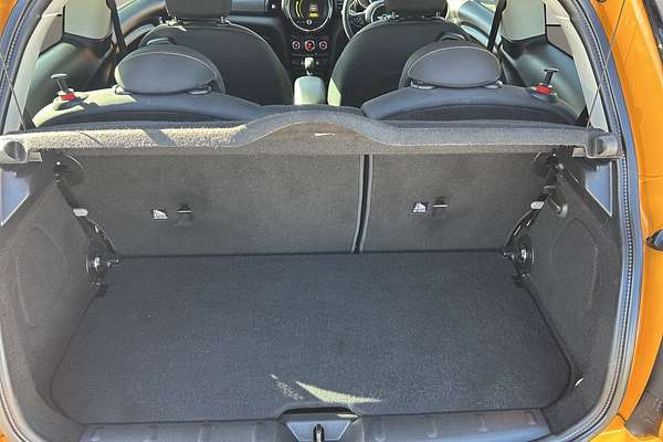 2016 MINI Hatch 1.5P COOPER 6 Speed Automatic