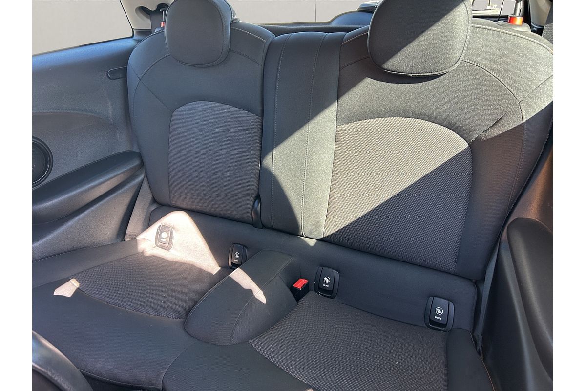 2016 MINI Hatch 1.5P COOPER 6 Speed Automatic