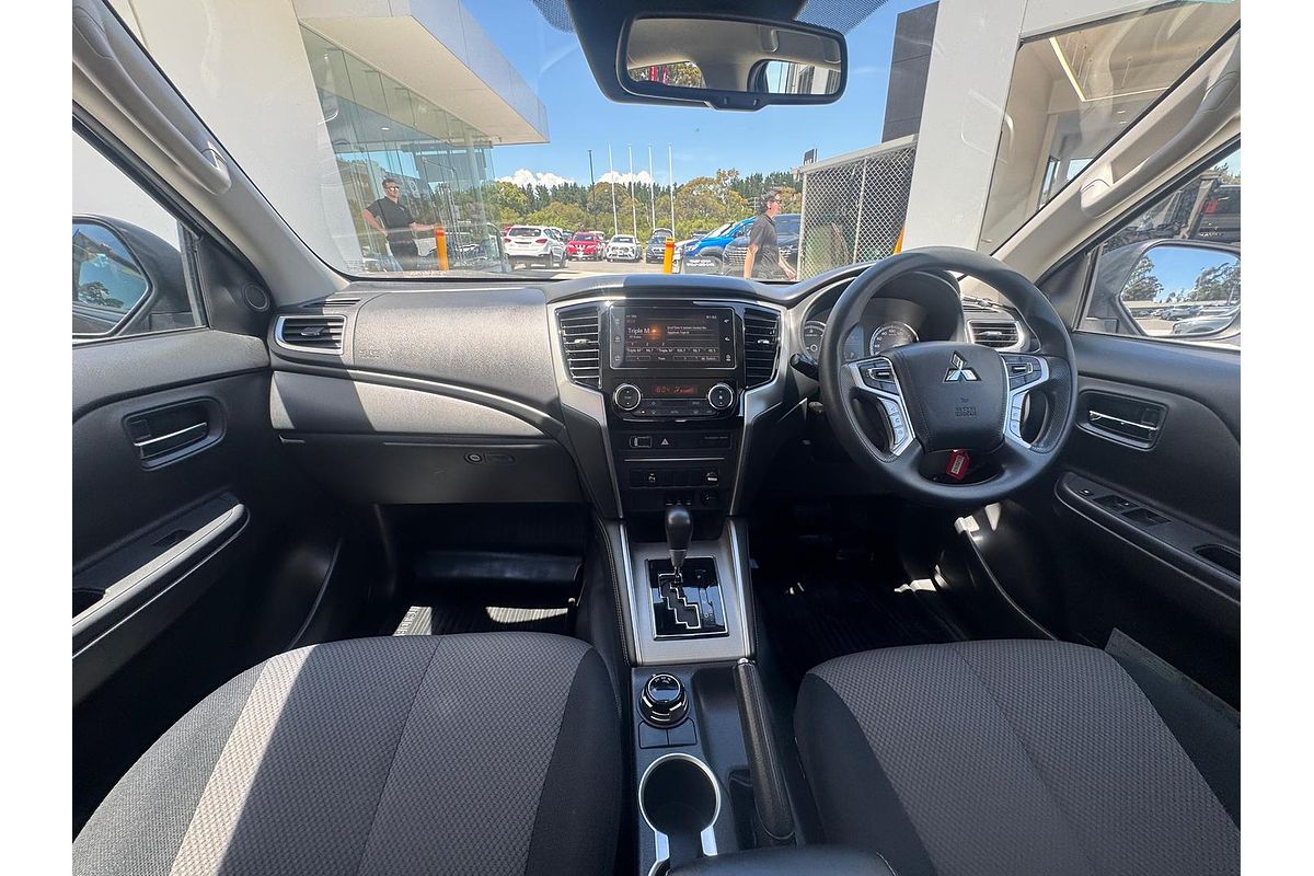 2019 Mitsubishi Triton GLX+ MR 4X4