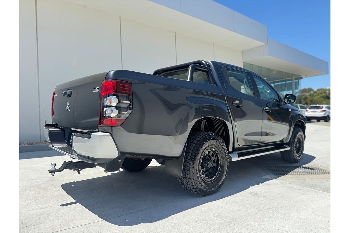 2019 Mitsubishi Triton GLX+ MR 4X4