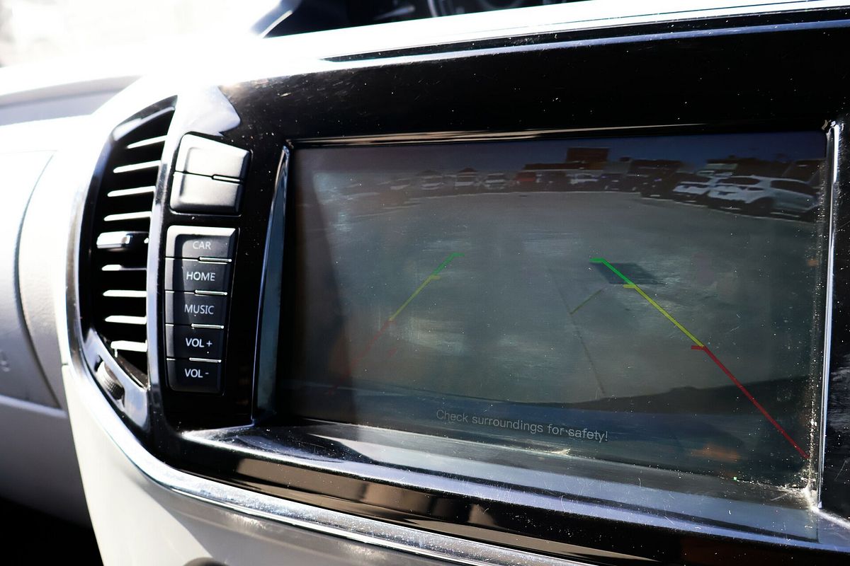 2022 LDV V80 SWB Low Roof