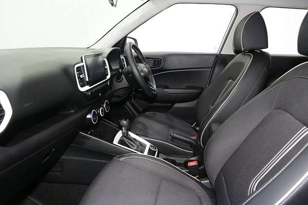 2023 Hyundai Venue Active QX.V5