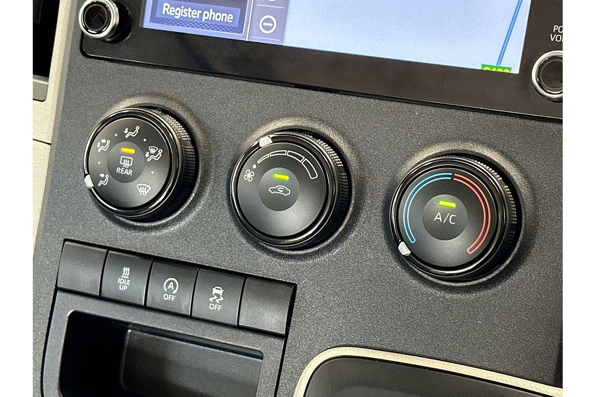 2021 Toyota Hiace GDH320R ELWB High Roof