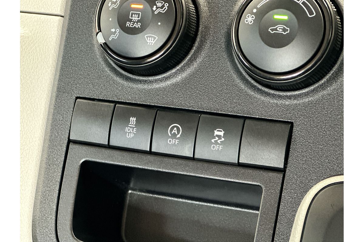 2021 Toyota Hiace GDH320R ELWB High Roof