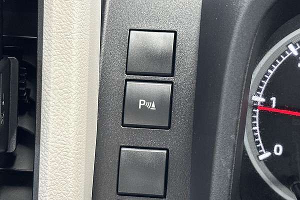 2021 Toyota Hiace GDH320R ELWB High Roof