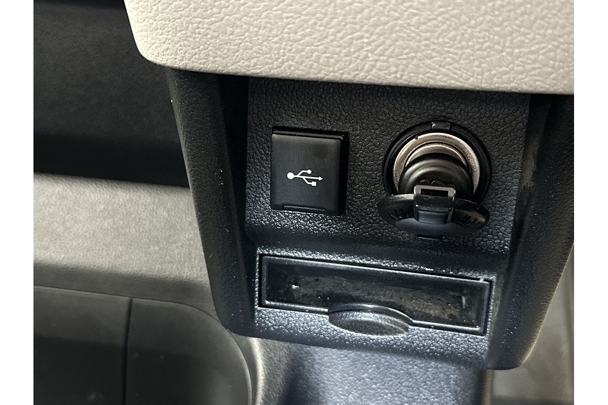 2021 Toyota Hiace GDH320R ELWB High Roof