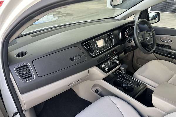 2018 Kia Carnival S YP