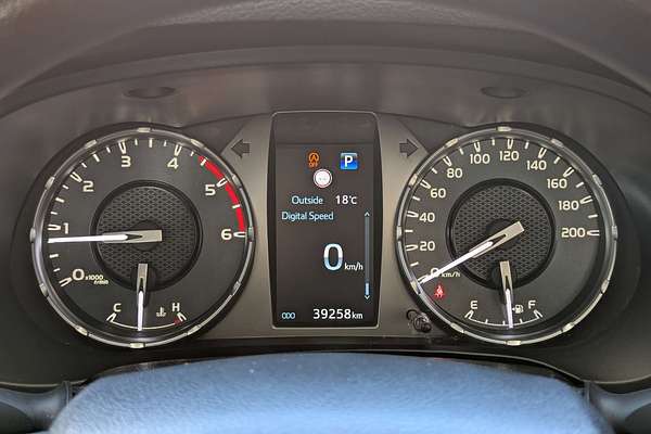 2024 Toyota Hilux SR GUN126R