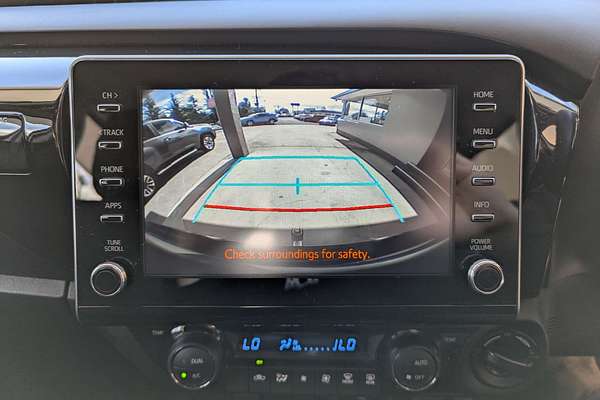 2024 Toyota Hilux SR GUN126R