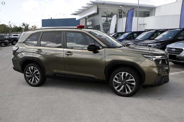 2025 Subaru Forester Hybrid Touring S6