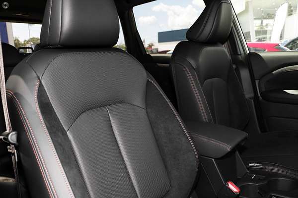 2025 Subaru Forester Hybrid Touring S6