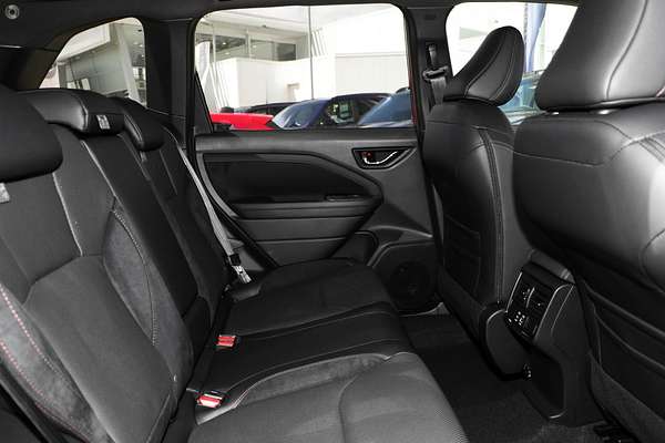 2025 Subaru Forester Hybrid Touring S6