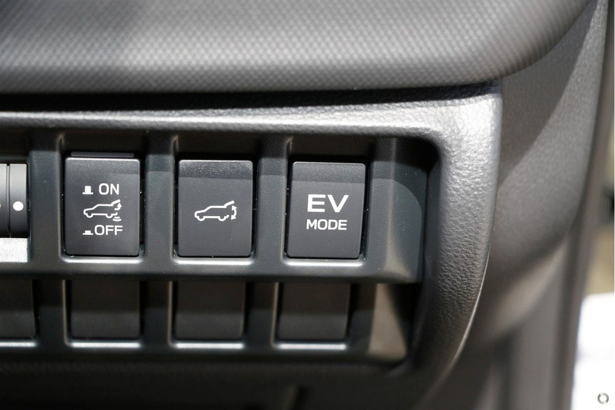 2025 Subaru Forester Hybrid Touring S6