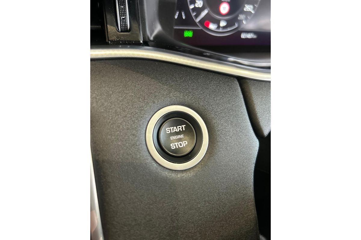 2020 Land Rover Range Rover Evoque P200 SE L551