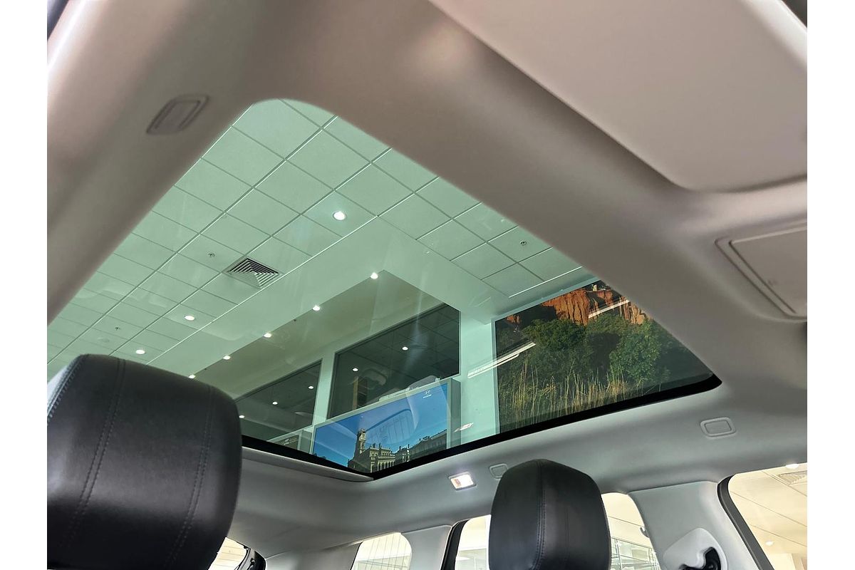 2020 Land Rover Range Rover Evoque P200 SE L551