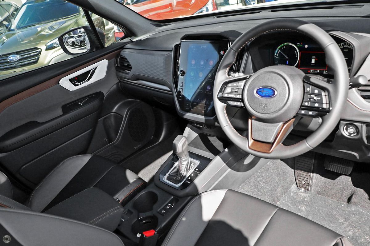 2025 Subaru Forester Hybrid Sport S6