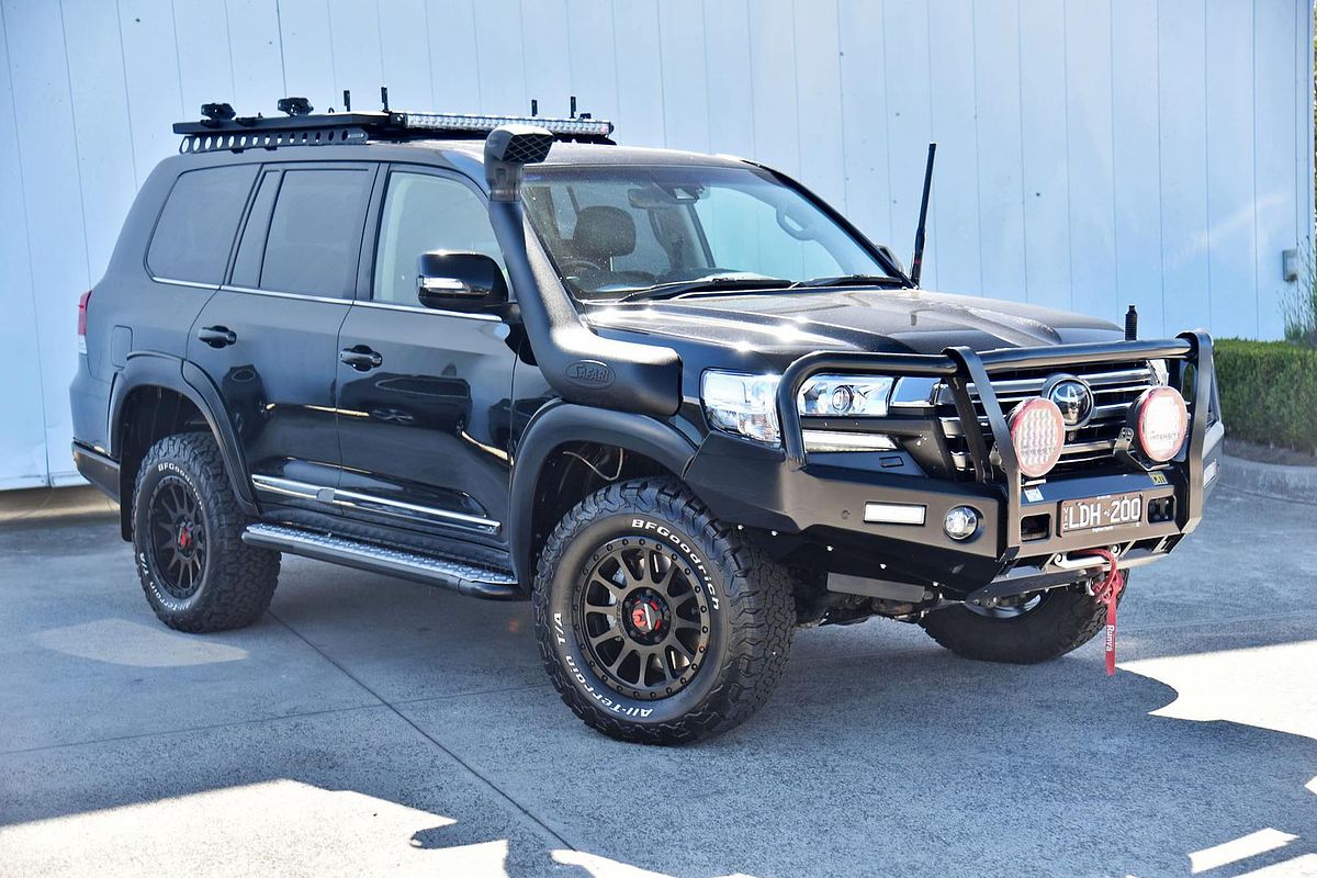 2020 Toyota Landcruiser Sahara VDJ200R
