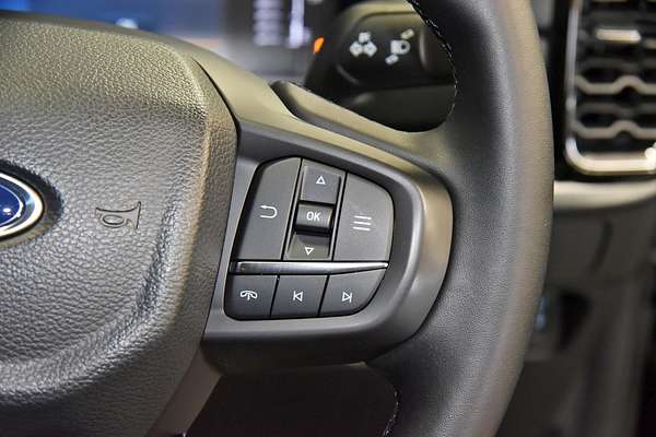 2025 Ford Everest Trend 2.0L