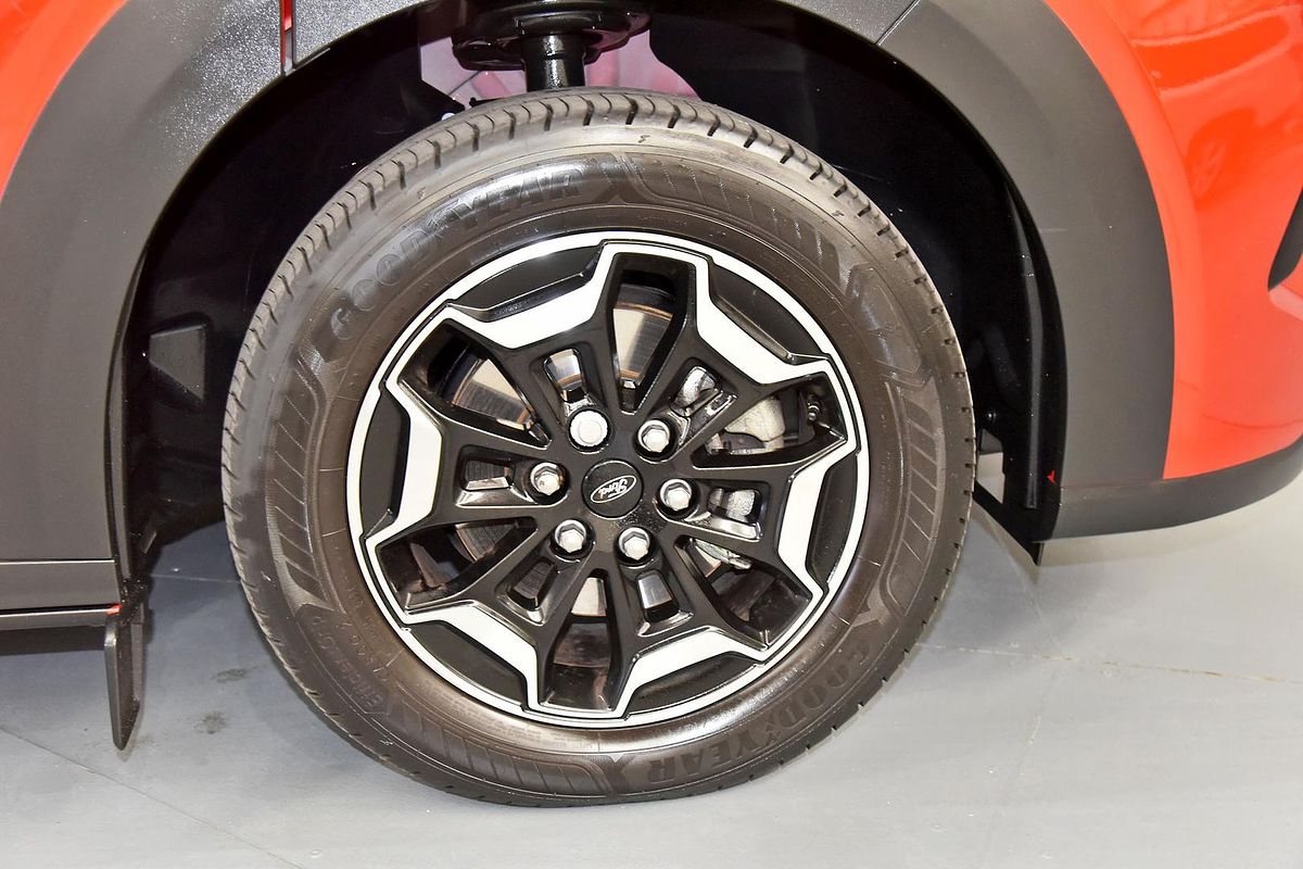 2024 Ford Tourneo Active AV SWB