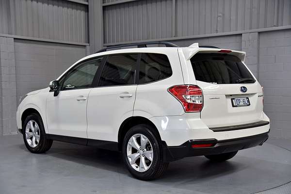 2015 Subaru Forester 2.5i-L S4