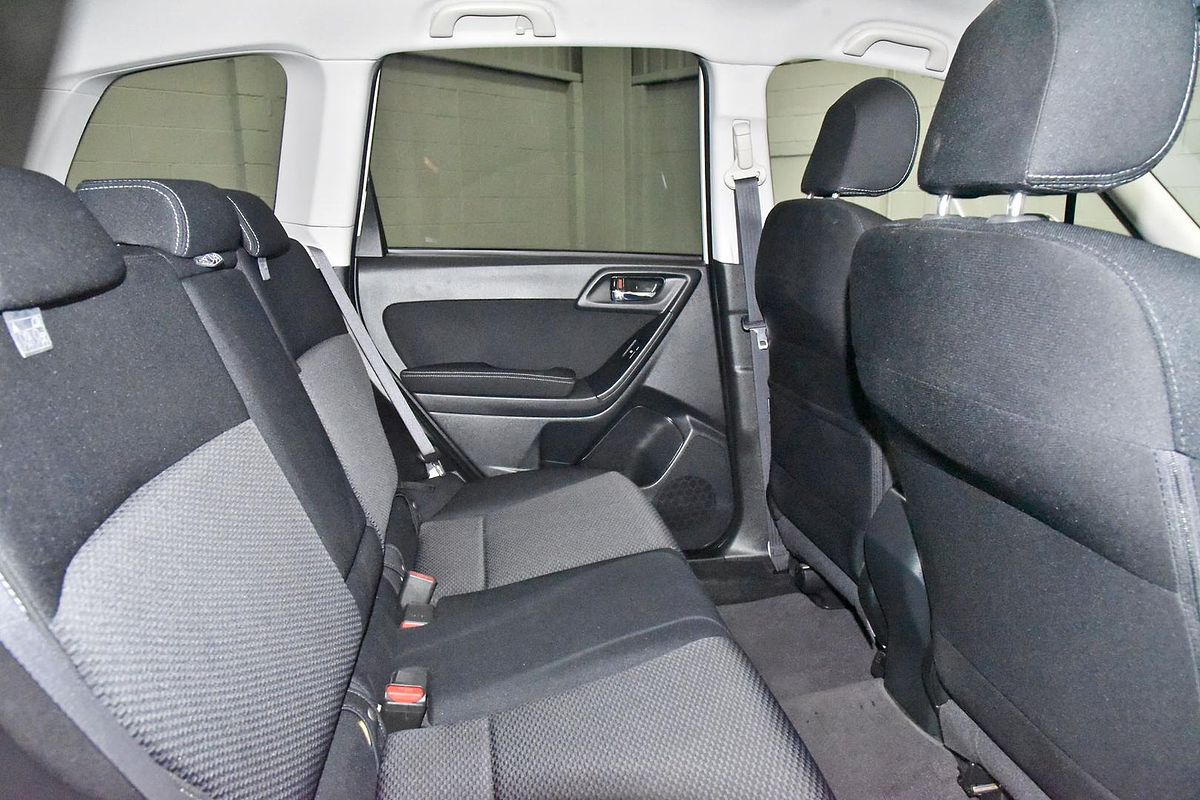 2015 Subaru Forester 2.5i-L S4