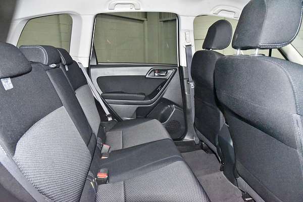 2015 Subaru Forester 2.5i-L S4