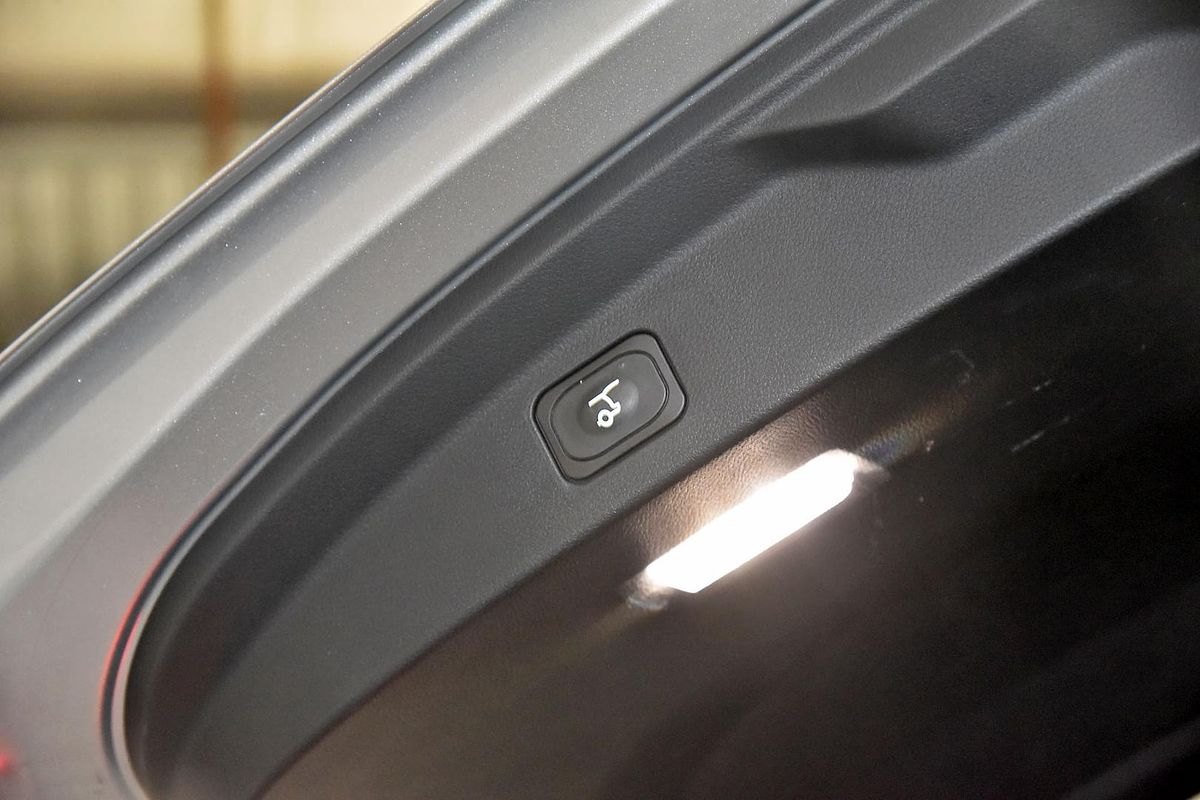 2025 Ford Everest Trend 2.0L