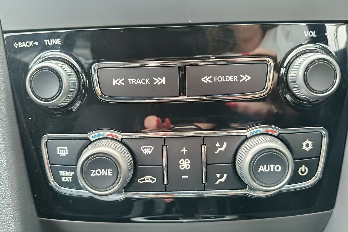 2010 Holden Commodore SV6 VE Series II