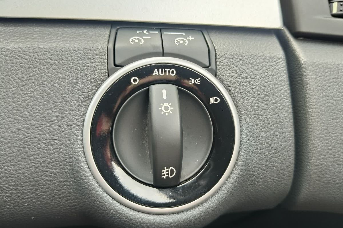 2010 Holden Commodore SV6 VE Series II