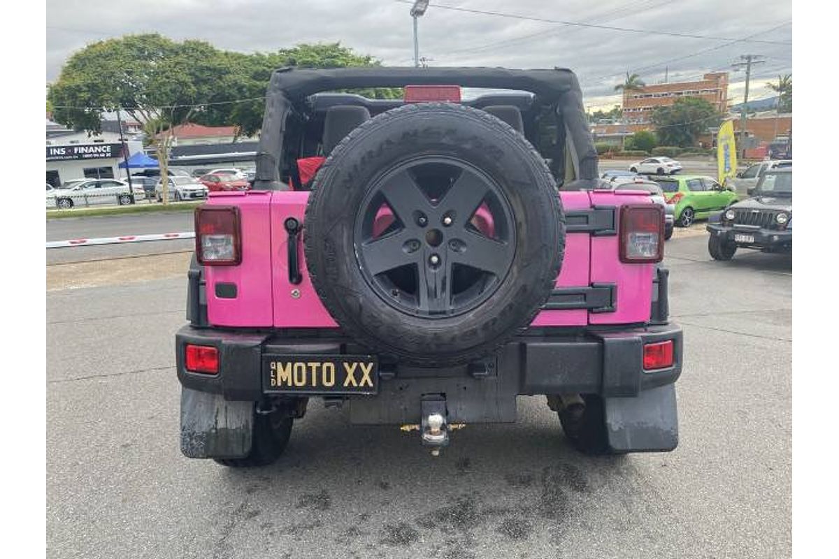 2013 Jeep Wrangler Unlimited Sport JK