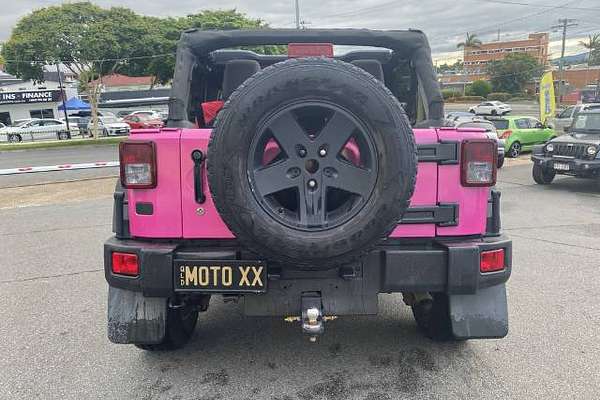 2013 Jeep Wrangler Unlimited Sport JK