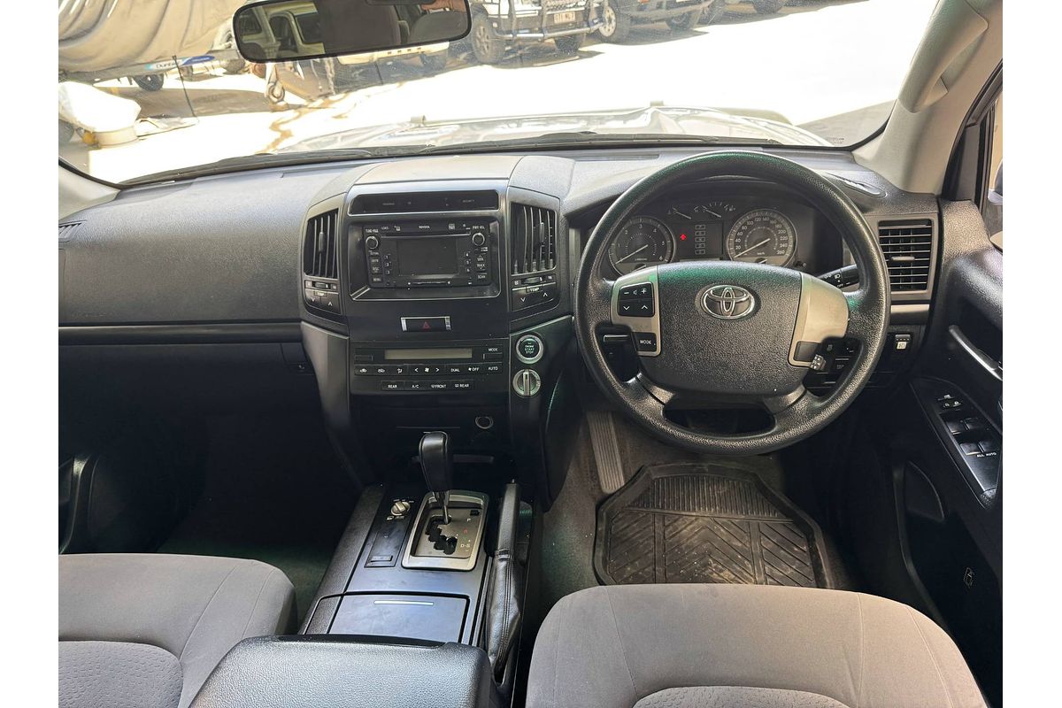 2009 Toyota Landcruiser GXL VDJ200R